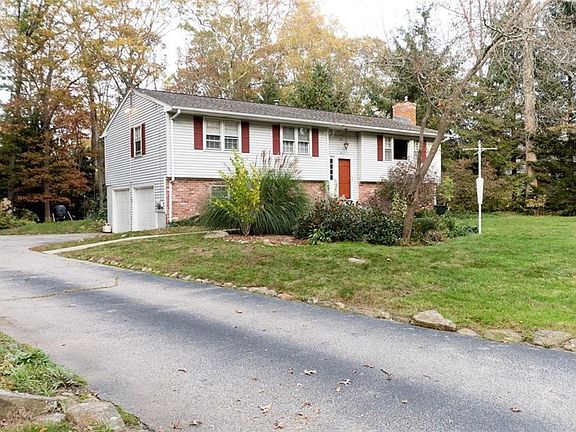 2nd image of 41 Arbor Way