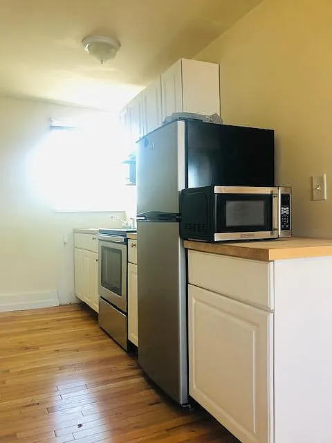 Studio, 440 sqft, $790 — Photo 1
