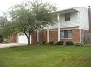 12872 Picadilly Dr, Sterling Heights, MI 48312