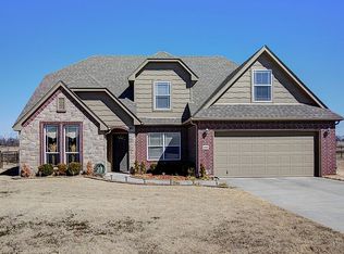 30405 E 68th St S, Broken Arrow, OK 74014