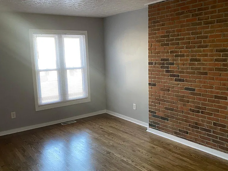 406 Caldy Ct — Photo 16