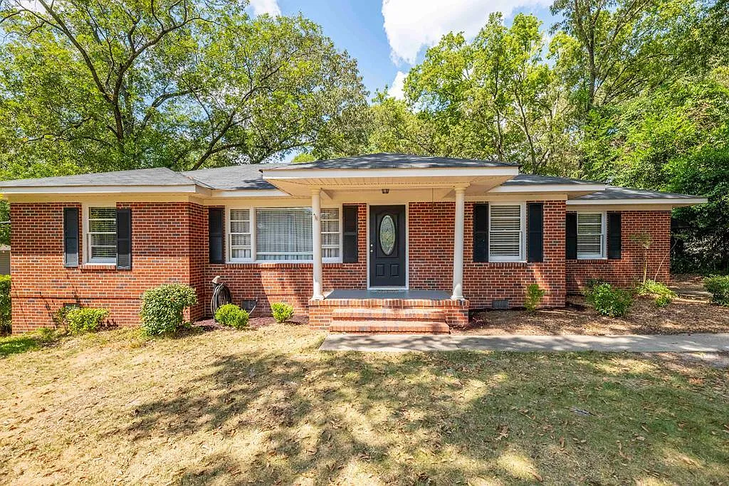 5865 Morningside Dr photo 1