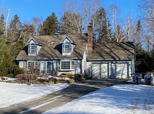 60 Grand View Rd, Ellsworth, ME 04605