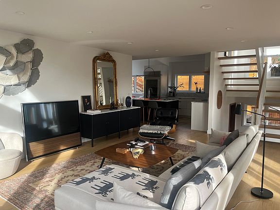 Main level - living room