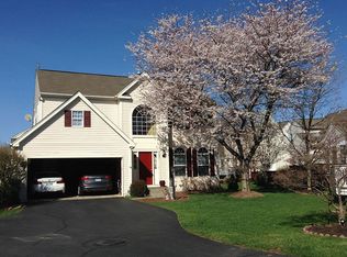 47821 Allegheny Cir, Sterling, VA 20165