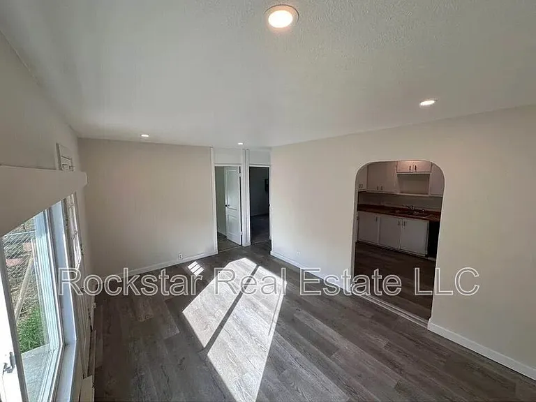 9322 S Cheney Spokane Rd — Photo 12