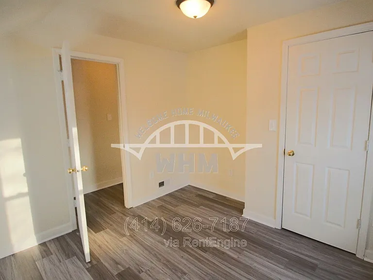 1144 N 50th St — Photo 11