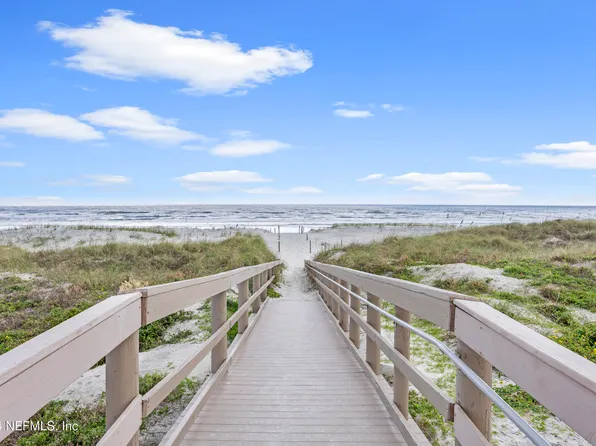 52 VILLAGE DEL LAGO Circle, St. Augustine, FL 32080