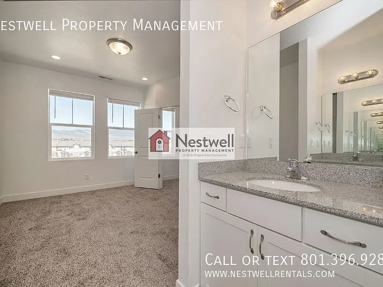 7952 S 5440 W — Photo 17