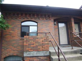 3250 Niagara Sq, Oakland, PA 15213