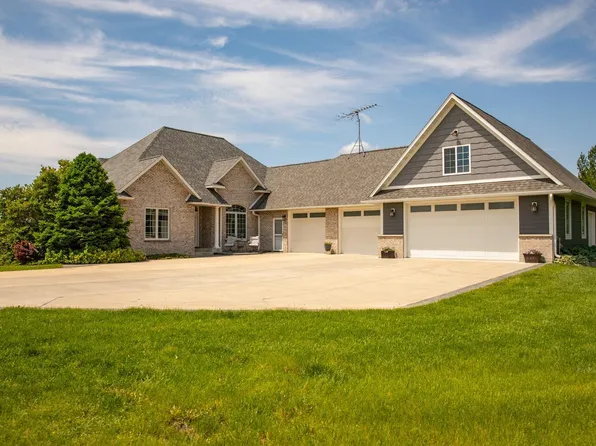 2519 Lake Shady Ave S, Oronoco, MN 55960