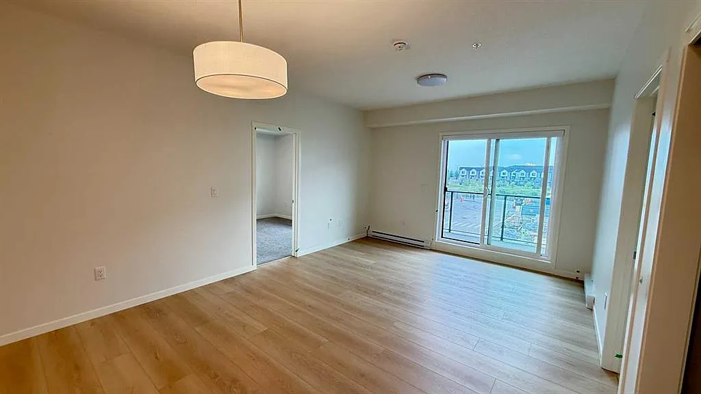 2 bed, 3.0 bath, 880 sqft, $2,100 — Photo 3