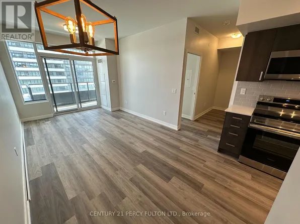 1435 Celebration Dr #1706, Pickering, ON L1W 0C3