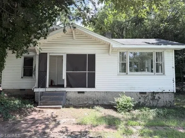 1911 Freeman Mill Rd, Greensboro, NC 27406
