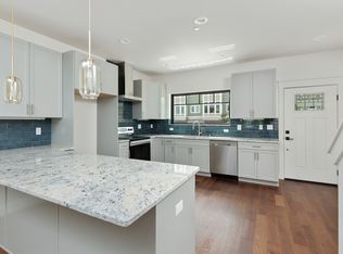 615 S 17th St, Tacoma, WA 98405