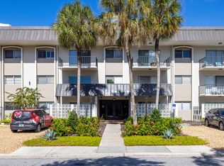 4610 W Gray St UNIT 110, Tampa, FL 33609