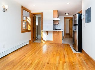 87 Myrtle St #4R, Boston, MA 02114