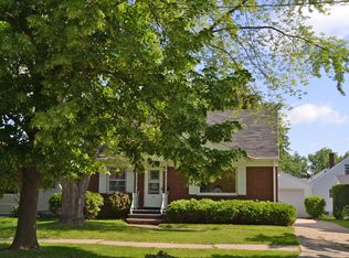 926 Victory Blvd, Green Bay, WI 54304