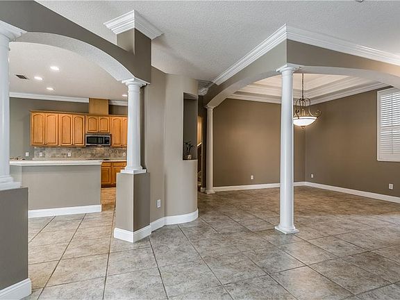 5th image of 16556 Ivy Lake Dr