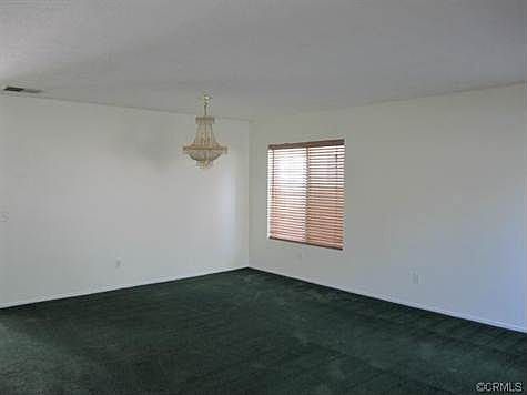 5th image of 13212 Derby Ave