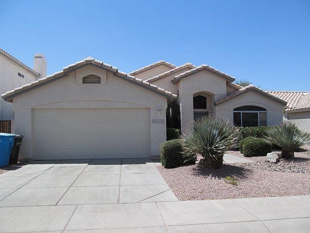 1st image of 2929 E Blackhawk Dr