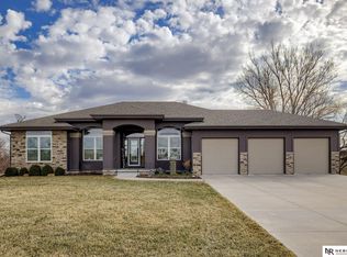 12307 N 69th St, Omaha, NE 68152