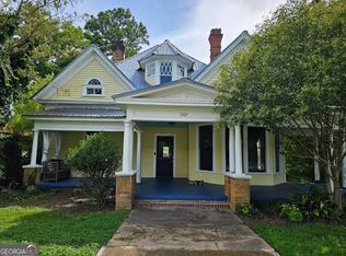 1907 Broad St, Statham, GA 30666