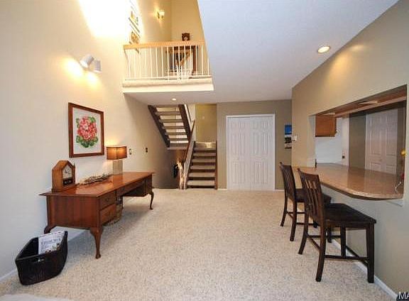 4th image of 938 Somerfor Pl