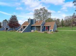 874 Xanadu Rd #5, Wisconsin Dells, WI 53965