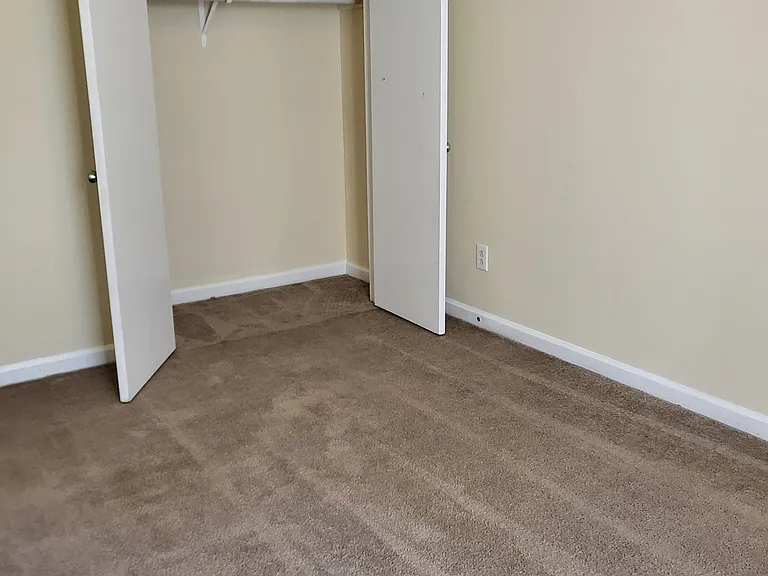 305 River Oak Dr — Photo 12
