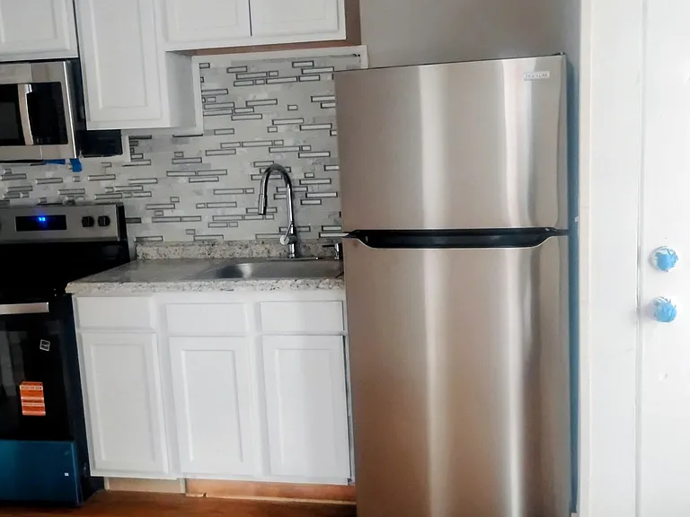 82 New York Ave #1 — Photo 1
