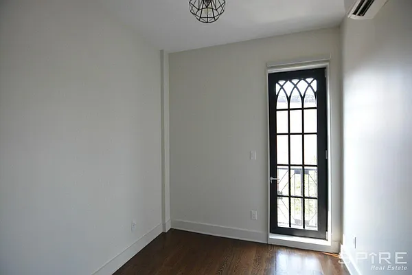 Rented by Spire Group | media 16