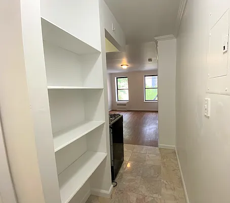 Rented by Douglas Elliman | media 32
