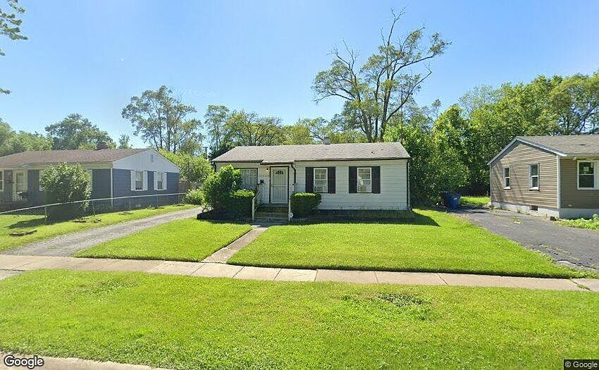 1st image of 22200 Clyde Ave