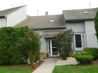 C213 Park Pl, Springfield, NJ 07081