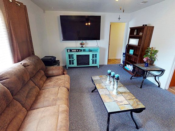 2nd image of 903 S Gary Ave