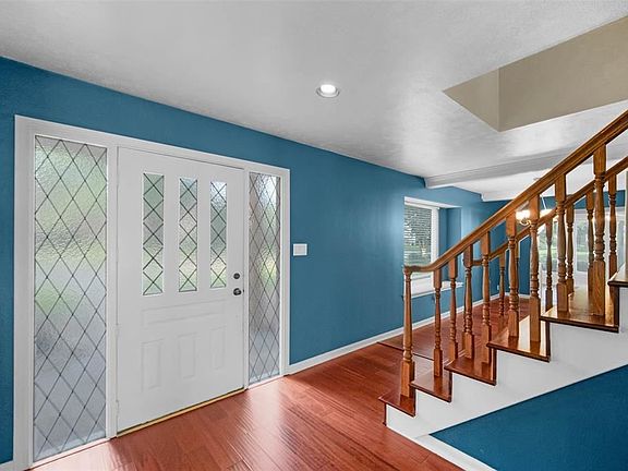 3rd image of 5303 Green Springs Dr