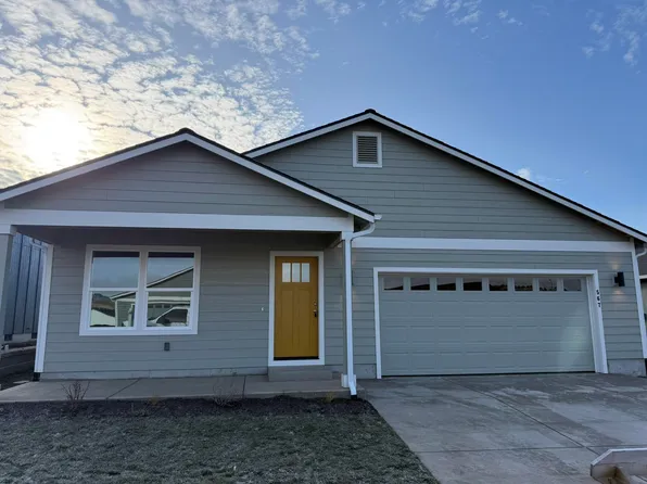 567 NE Arnold St #177, Madras, OR 97741