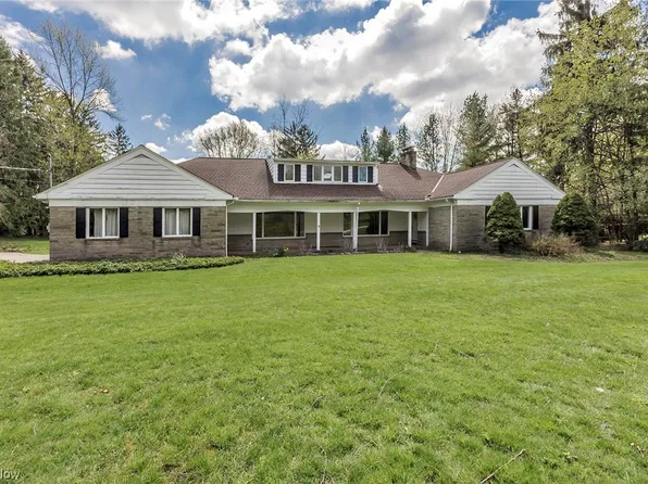 28430 Edgedale Rd, Pepper Pike, OH 44124