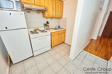 Rented by Genik Group Corp