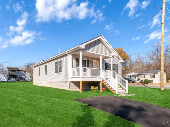 817 Belden St, Emporia, VA 23847