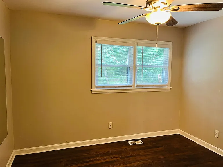 4531 Wesley Dr SW — Photo 17