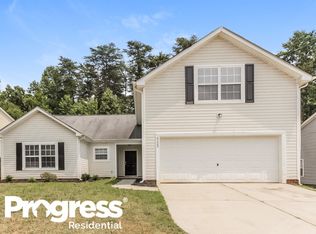 6123 Sid Crane Dr, Charlotte, NC 28216