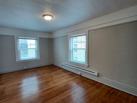 3rd image of 2132 2nd Ave #509