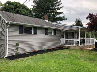 3240 Darwin Cir, Aston, PA 19014