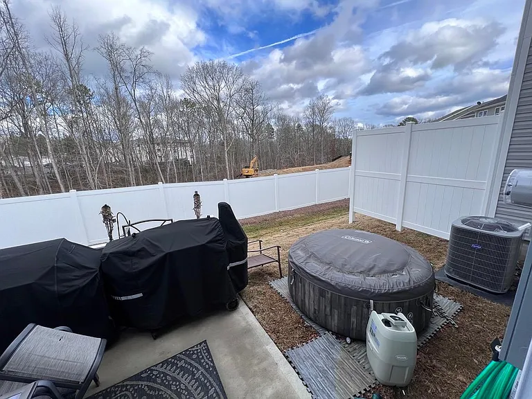 Outdoor area very private