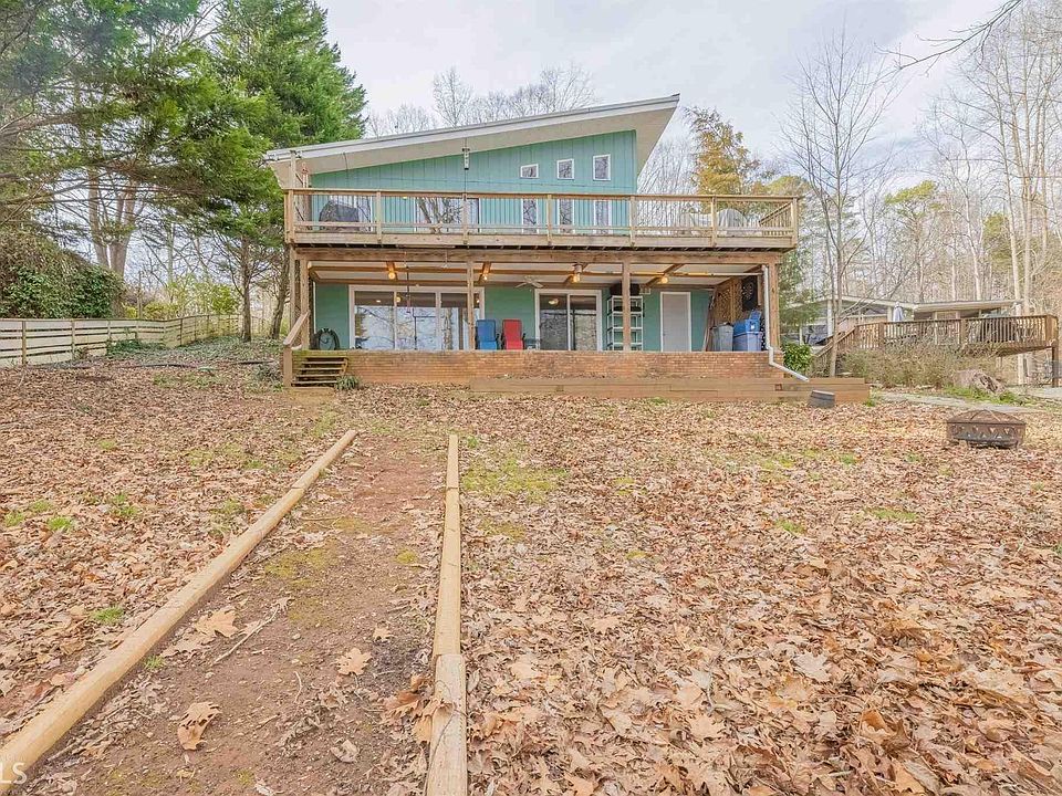 1st image of 281 Chateau Dr