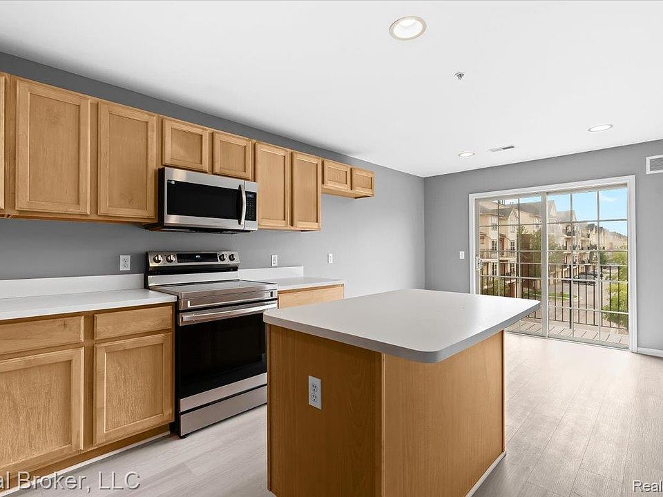 1546 Devon Ln, photo 15
