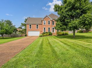2795 Iroquois Dr, Thompsons Station, TN 37179