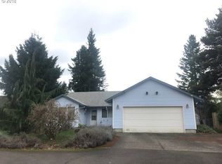 38550 Sandy Heights St, Sandy, OR 97055
